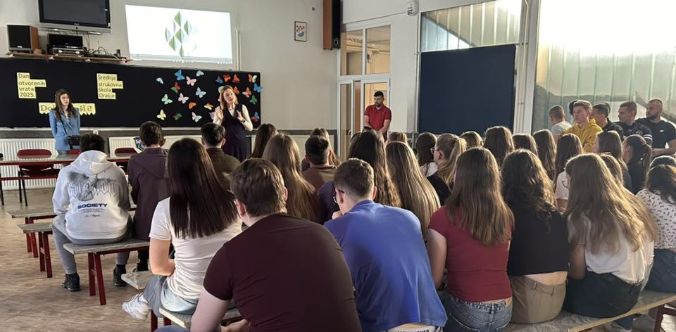 PREZENTACIJA FAKULTETA AGROBIOTIČKIH ZNANOSTI OSIJEK