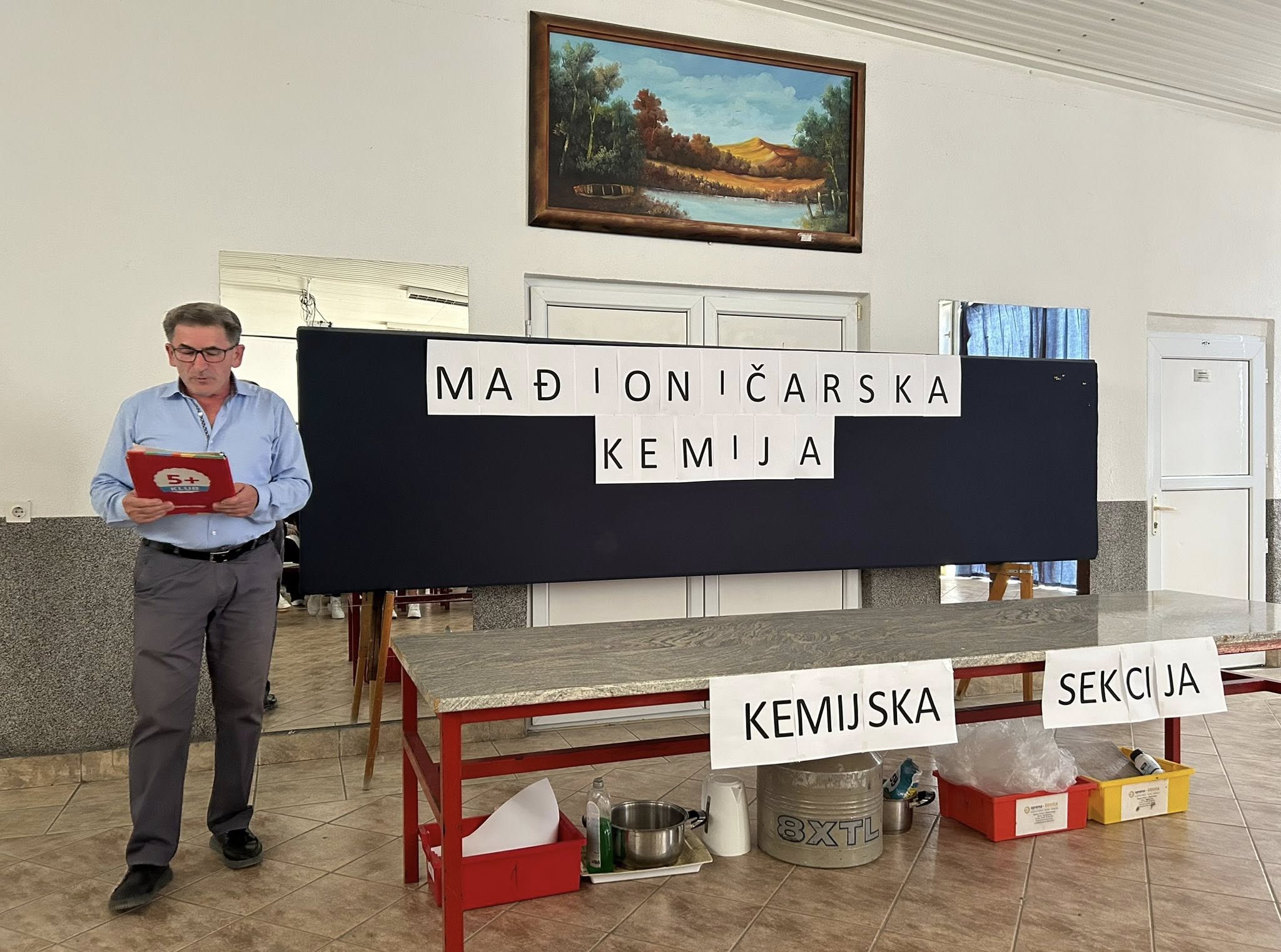 Mađioničarska kemija